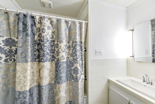 303 Swan Ave, Houma, LA 70363