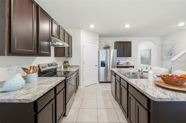 416 CORSO LOOP, Winter Haven, FL 33884