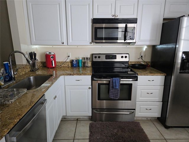 3165 PHLOX DRIVE, Palm Harbor, FL 34684