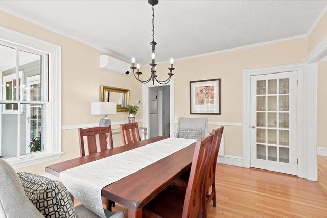 24 Poplar St, Melrose, MA 02176