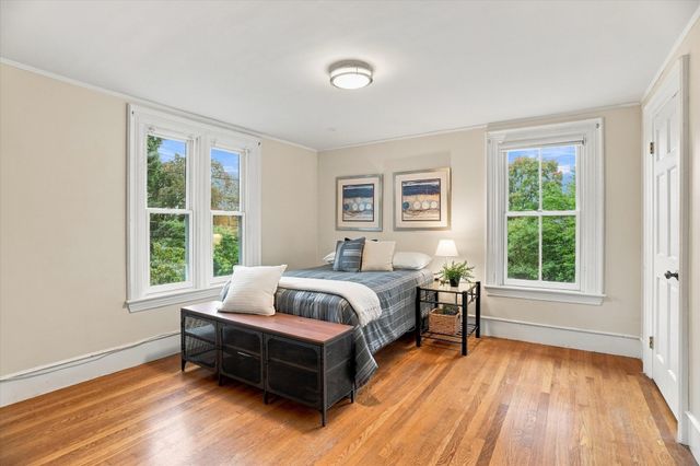 24 Poplar St, Melrose, MA 02176