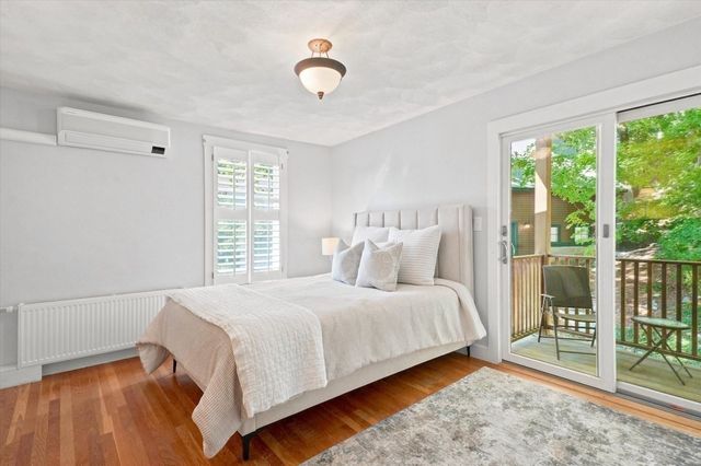 24 Poplar St, Melrose, MA 02176