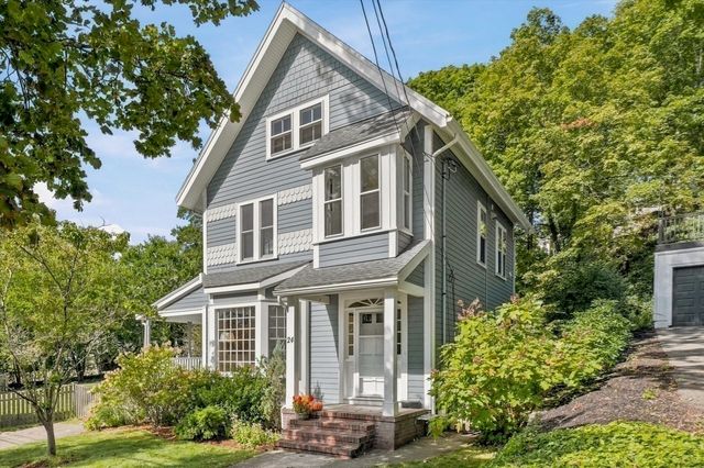 24 Poplar St, Melrose, MA 02176