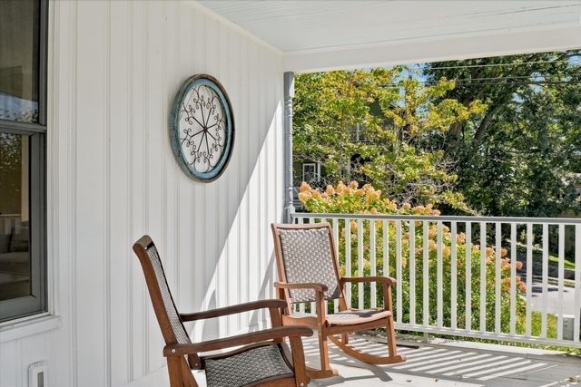 24 Poplar St, Melrose, MA 02176
