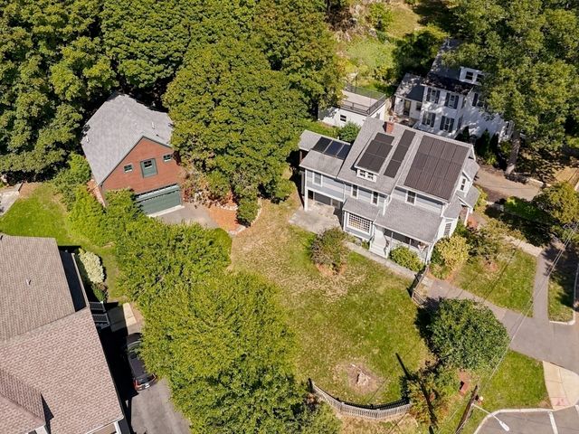 24 Poplar St, Melrose, MA 02176