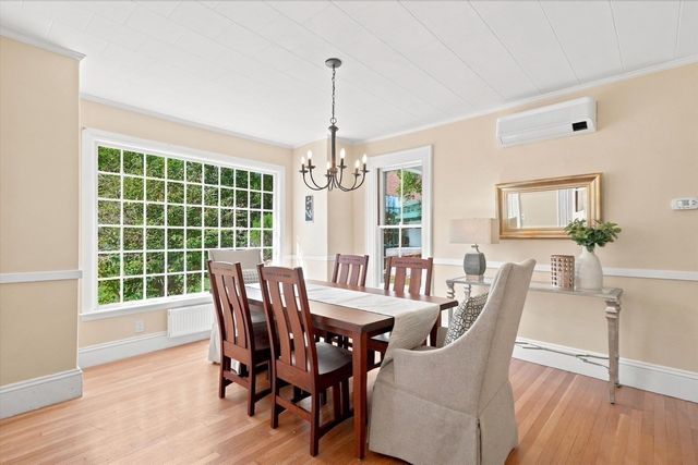 24 Poplar St, Melrose, MA 02176