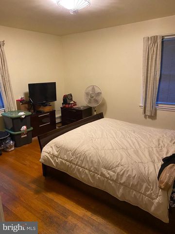 8305 WINDSOR MILL RD, Baltimore, MD 21244