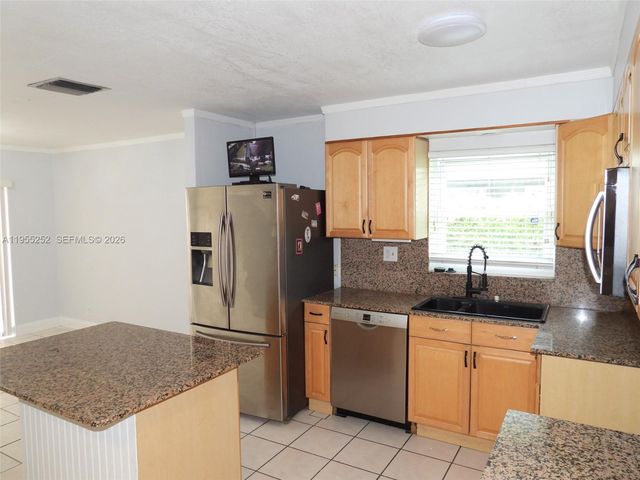9331 NW 33rd Manor, Sunrise, FL 33351