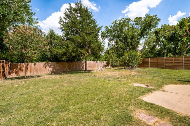 1404 Timberlake Circle, Richardson, TX 75080