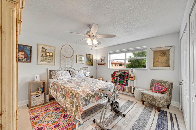 2715 NE 49th Street, Fort Lauderdale, FL 33308