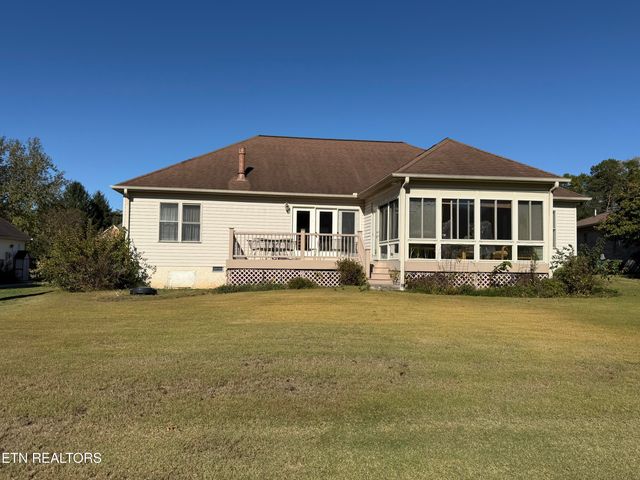 103 Oohleeno Way, Loudon, TN 37774