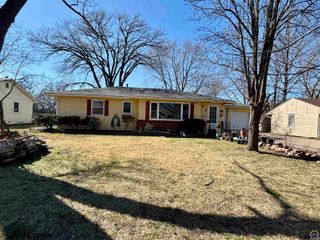 927 Whildin ST, Emporia, KS 66801