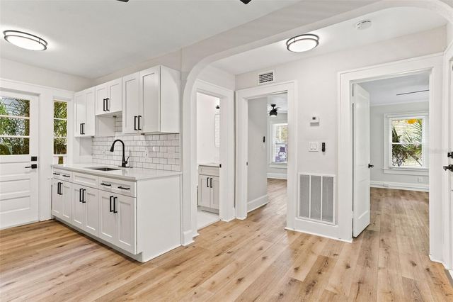 1153 34TH AVENUE N 3, St Petersburg, FL 33714