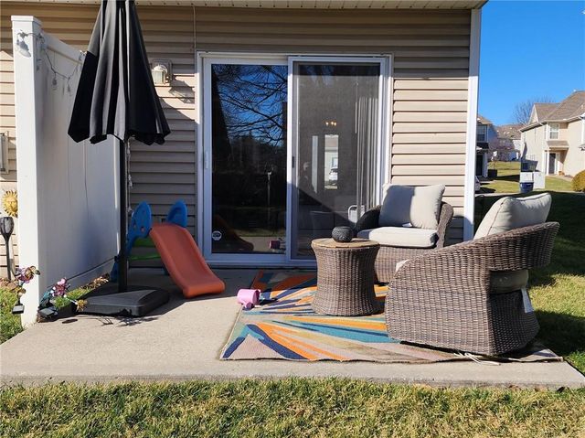 8019 N Lawn Avenue, Kansas City, MO 64119