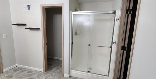 8019 N Lawn Avenue, Kansas City, MO 64119