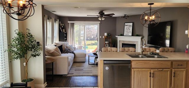 8019 N Lawn Avenue, Kansas City, MO 64119