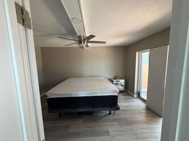 7432 SUNSHINE SKYWAY LANE S 206, St Petersburg, FL 33711