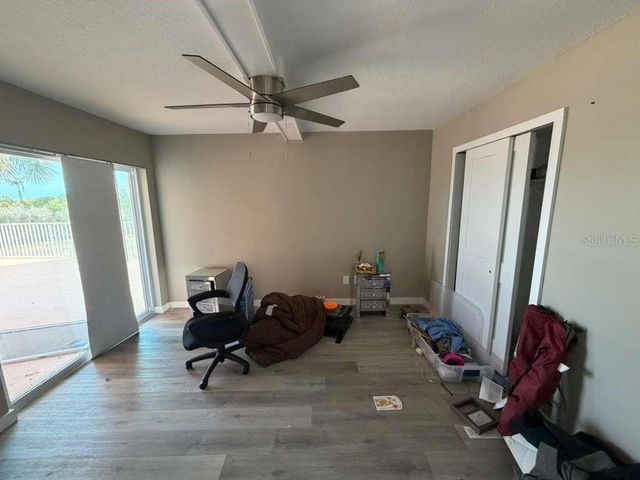 7432 SUNSHINE SKYWAY LANE S 206, St Petersburg, FL 33711