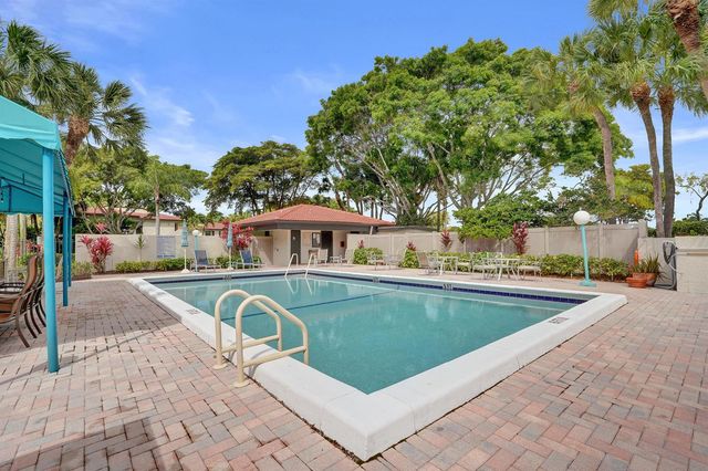 21675 Tall Palm Circle 2b, Boca Raton, FL 33433