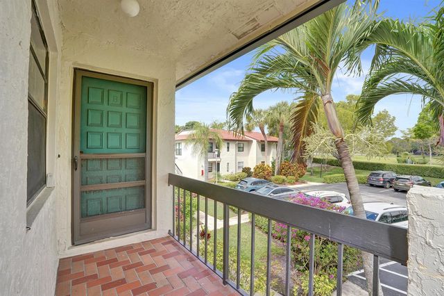 21675 Tall Palm Circle 2b, Boca Raton, FL 33433