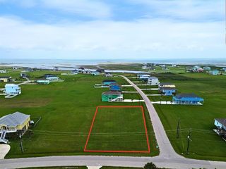 18602 Warrior Road, Galveston, TX 77554