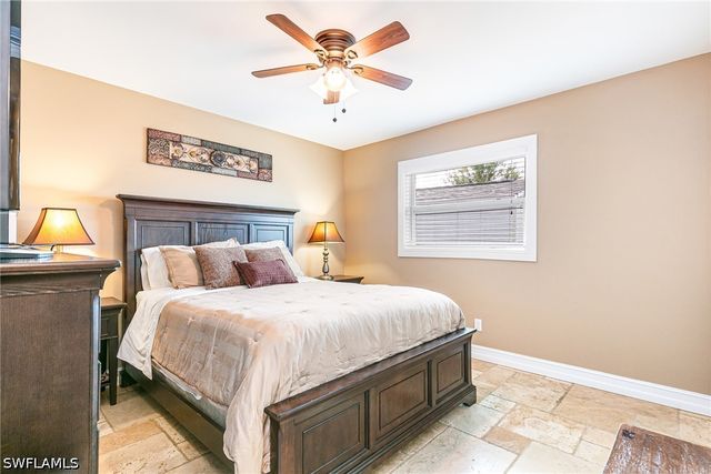 401 Candlewick CIR E, Lehigh Acres, FL 33936