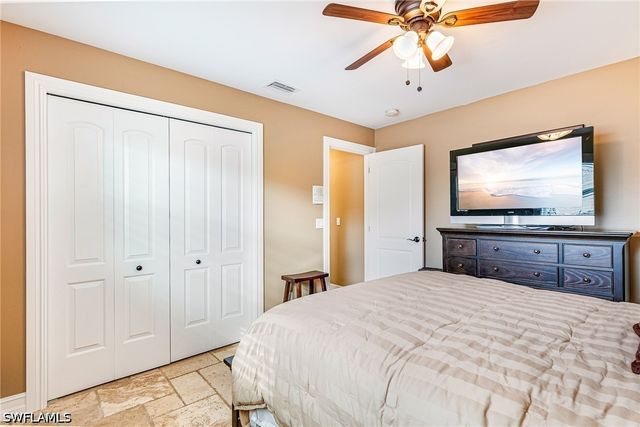 401 Candlewick CIR E, Lehigh Acres, FL 33936