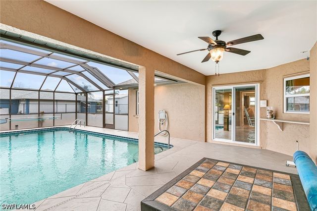 401 Candlewick CIR E, Lehigh Acres, FL 33936