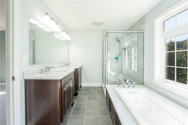 4804 Greenhead Ct, Murrysville, PA 15668