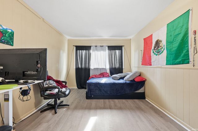 4305 N Glenwood Avenue, Muncie, IN 47304