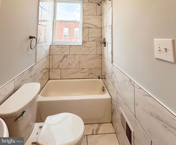 700 RICHWOOD AVE, Baltimore, MD 21212