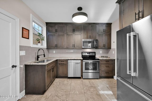 2721 ALGONQUIN Avenue, Jacksonville, FL 32210