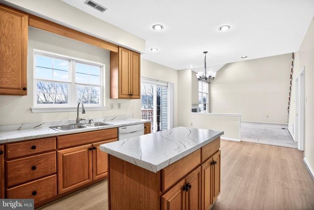 2002 ARCHER CT, Norristown, PA 19403