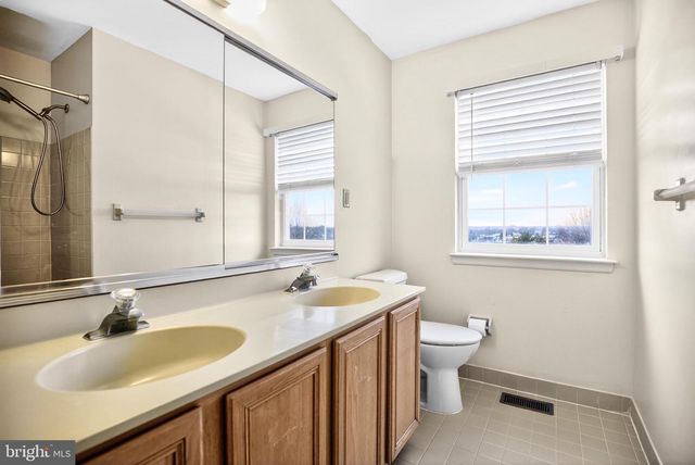 2002 ARCHER CT, Norristown, PA 19403