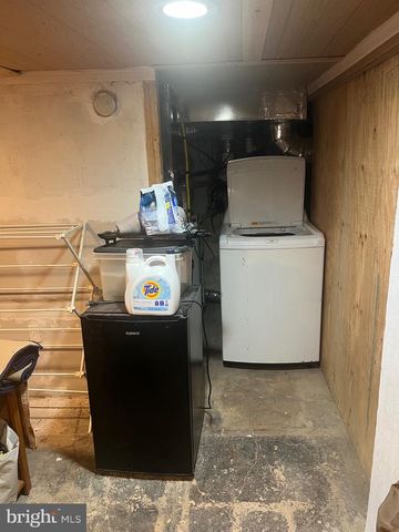 1525 ELMWOOD AVE, Folcroft, PA 19032