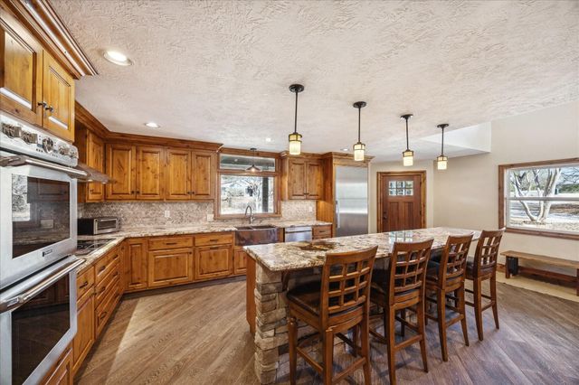 640 Piney Creek Road, Bellville, TX 77418