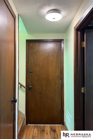 216 Douglas Drive, Bellevue, NE 68005