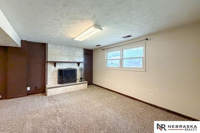 216 Douglas Drive, Bellevue, NE 68005