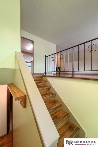 216 Douglas Drive, Bellevue, NE 68005