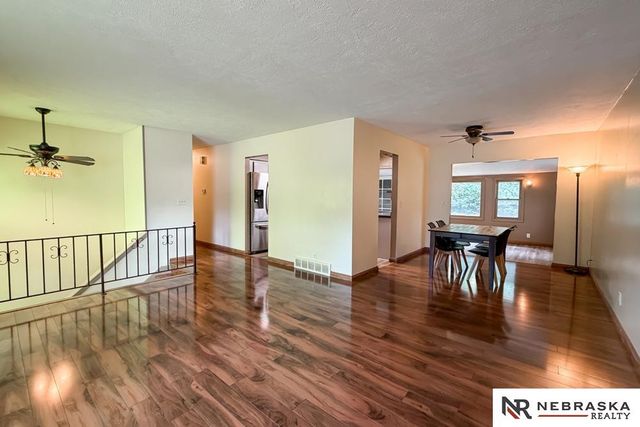 216 Douglas Drive, Bellevue, NE 68005