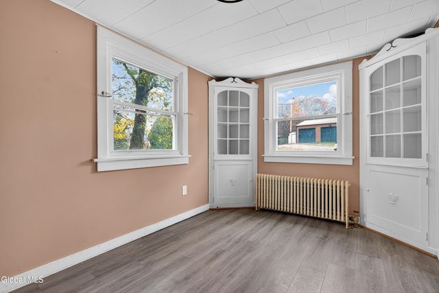 27 Eastside Drive, Clifton Park, NY 12019