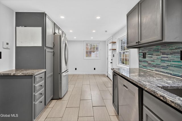 27 Eastside Drive, Clifton Park, NY 12019