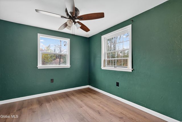 27 Eastside Drive, Clifton Park, NY 12019