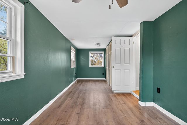 27 Eastside Drive, Clifton Park, NY 12019