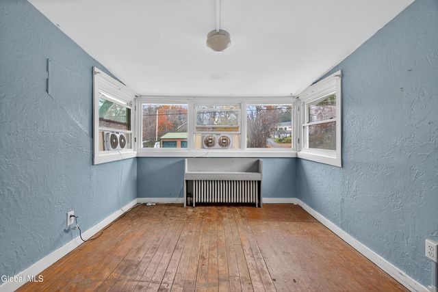 27 Eastside Drive, Clifton Park, NY 12019