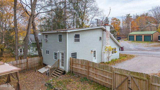 27 Eastside Drive, Clifton Park, NY 12019