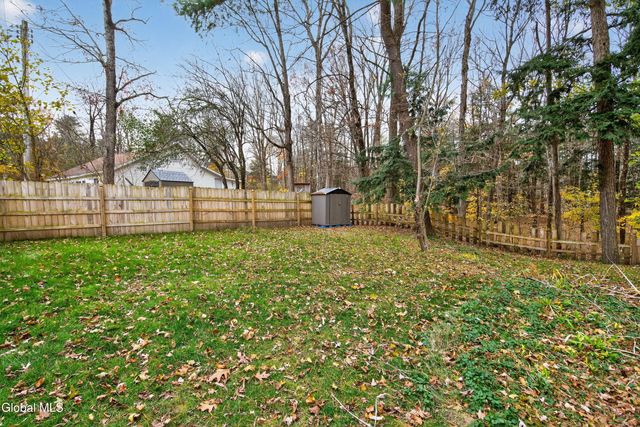 27 Eastside Drive, Clifton Park, NY 12019