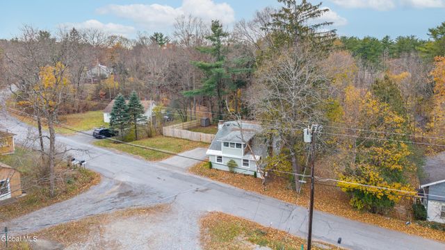 27 Eastside Drive, Clifton Park, NY 12019