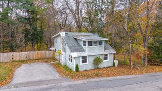 27 Eastside Drive, Clifton Park, NY 12019
