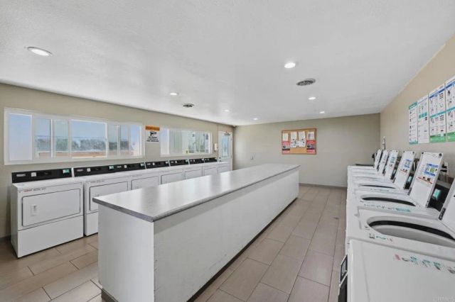 204 Candice Place, Vista, CA 92083